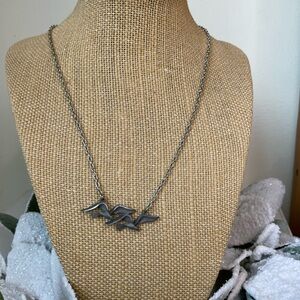 Silver Seagulls Birds Necklace